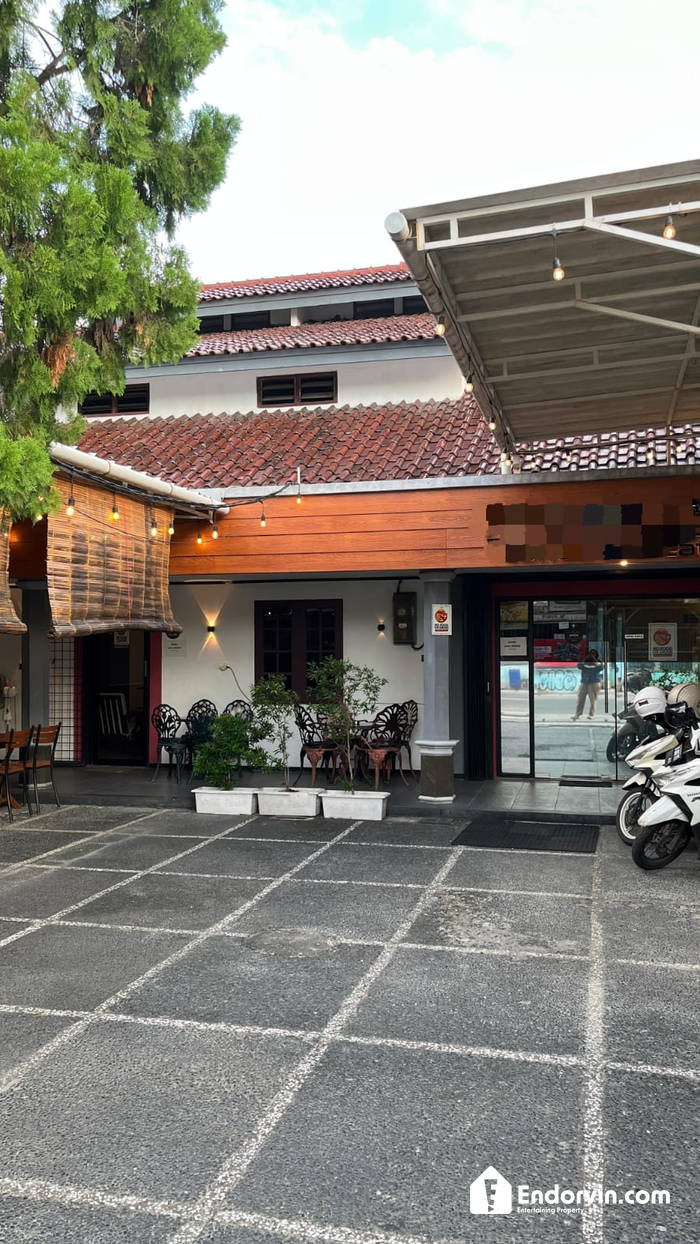 Disewakan Rumah Di Kayu Putih Cocok Untuk Coffee Shop / Resto