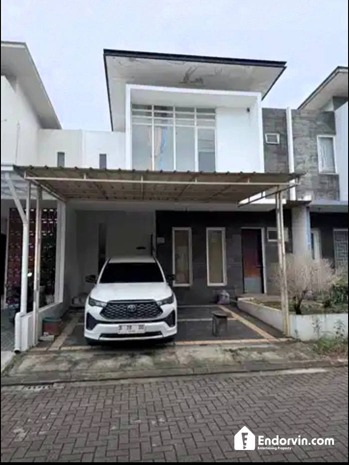 Disewakan Rumah dalam cluster  ‎One gate sistem security 24 jam 