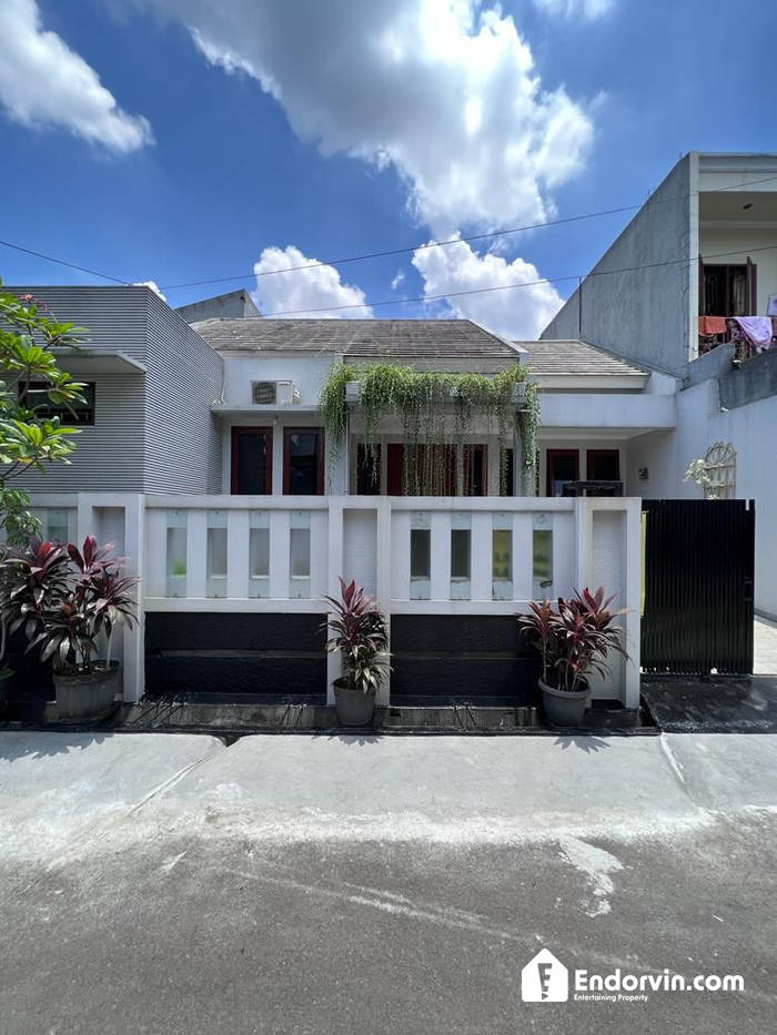 FORE SALE Rumah Cozy Minimalis 1 lantai bebas banjir di Selatan