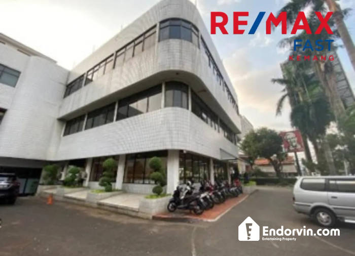 Disewakan Ruang Kantor 105 m2 di Mampang Prapatan Jakarta Selatan – Akses Jalan Utama, Include Service Charge