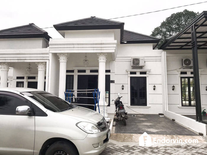 DIJUAL CEPAT RUMAH SIAP HUNI 1 LANTAI BERNUANSA AMERICAN CLASSIC di  CURUG BSD