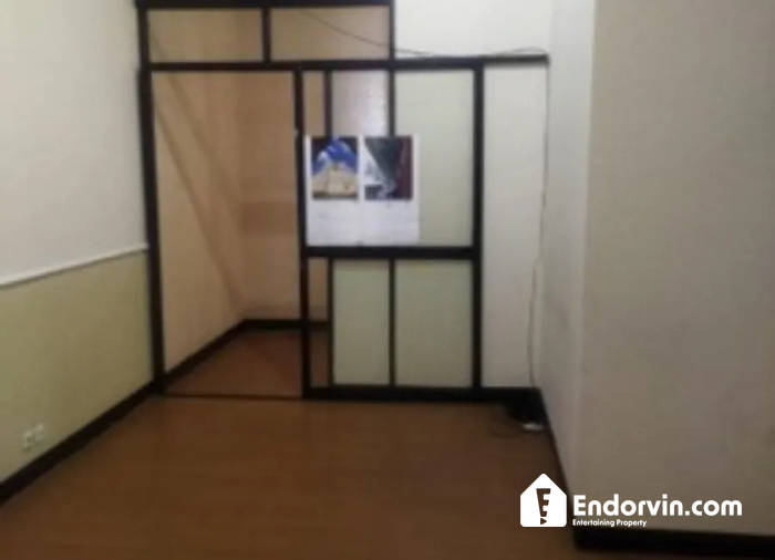 Disewakan Ruang Kantor 92m2 di Mampang Prapatan Jakarta Selatan – Akses Jalan Utama, Service Charge Include