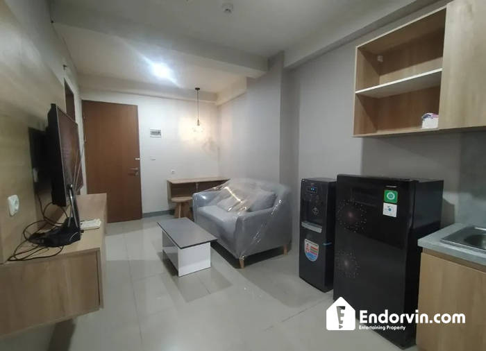View Kolam Renang + Full Furnish! Dijual Apartemen Oak Tower Pulo Gadung Harga Worth it