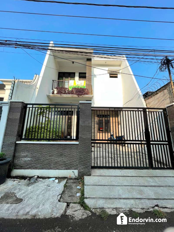 Dijual Rumah Rawamangun 2 Lantai – 3 Kamar Tidur, Nyaman Untuk Keluarga