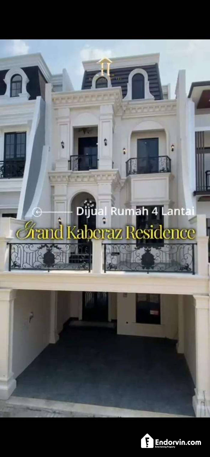 RUMAH MEWAH 4 LANTAI DESIGN AMERICAN CLASSIC, COCOK UNTUK KELUARGA MAPAN ATAU SULTAN JAGAKARSA