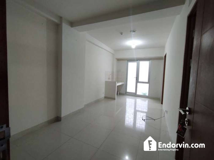 Dijual 2 BR Apartemen Oak Tower B – Hadap Utara,Unfurnished,Sertifikat AJB, View Kolam Renang