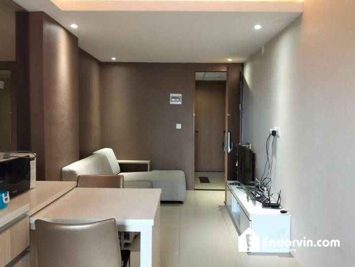 Disewakan 1 Bedroom Oak Tower A – Lantai Rendah, View Kota, Full Furnish, LRT 3 Menit