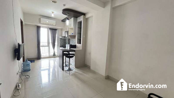 Disewakan Oak Tower B 2BR - Lantai Tinggi, Full Furnish, View Kolam Hadap Utara, Pulo Gadung
