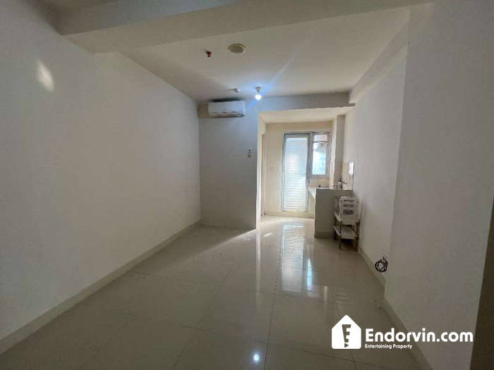 Disewakan Studio Oak Tower B View Kolam Renang – 3 Menit LRT Pulomas, Lantai 15, Pulo Gadung