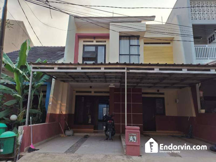 RUMAH TOWNHOUSE SIAP HUNI  STRATEGIS — KEBAGUSAN, PASAR MINGGU - JAKSEL