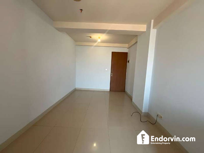 Disewakan Apartemen Studio Oak Tower B Lantai 17 – Unfurnish, Lantai Tinggi, Dekat Busway & Akses Kelapa Gading, Pulo Gadung