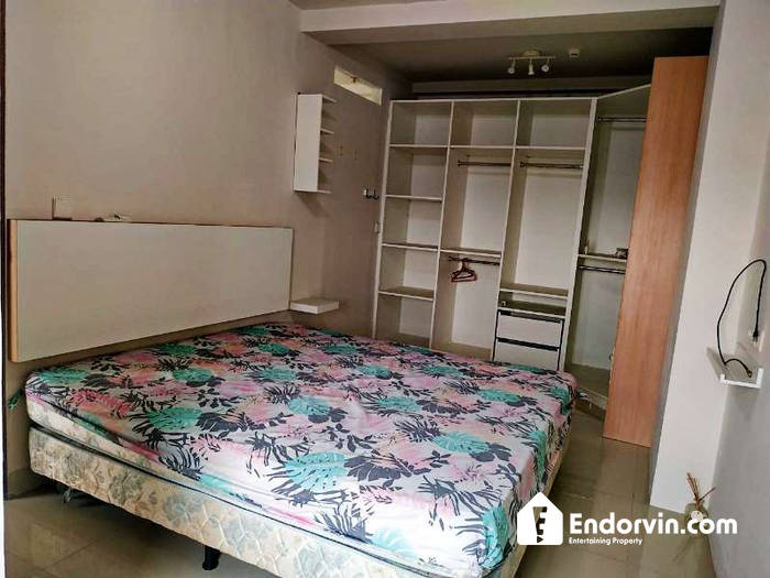 Dijual Apartemen Oak Tower A Lantai 12 – 2BR Jadi 1BR Semi Furnish, Ruang Lebih Lega & Strategis!