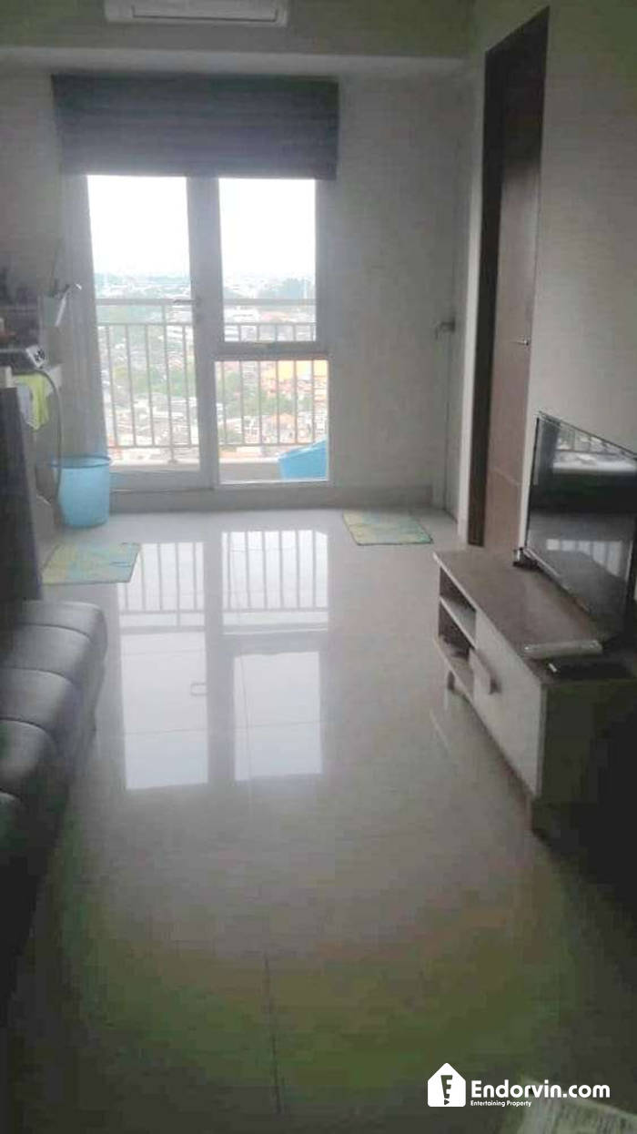 Dijual Apartemen Oak Tower B Lantai 16 – 2 Bedroom Semi Furnish, Lantai Tinggi, Fleksibel Ditata & Strategis Di Pulo Gadung