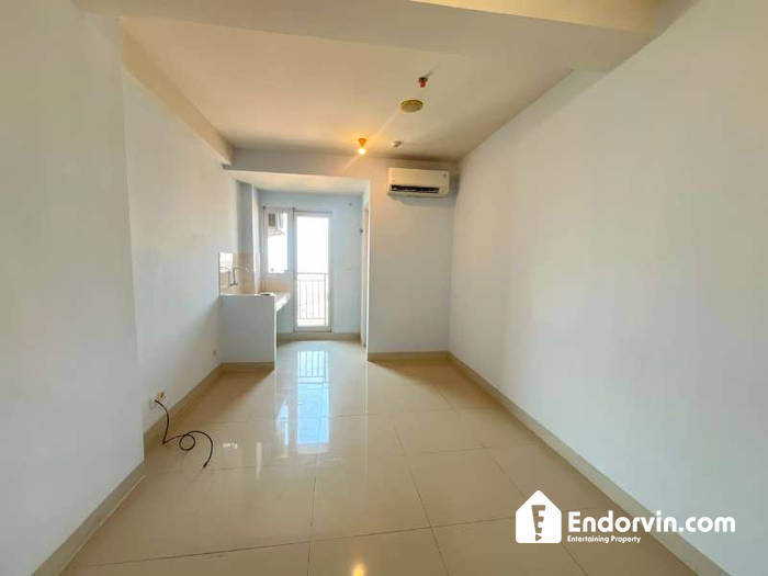 Disewakan Apartemen Studio Oak Tower B Lantai 17 – Unfurnish, Lantai Tinggi, Bebas Tata Ruang & Strategis Di Pulo Gadung