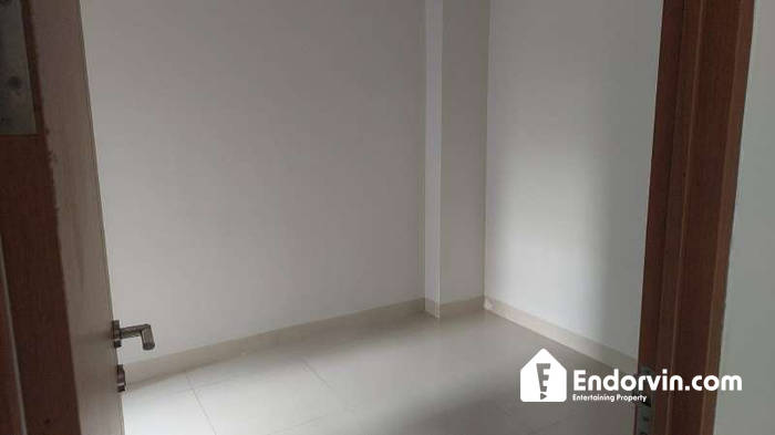 Dijual Apartemen Oak Tower B Lantai 1 – 2 Bedroom Unfurnish, Lantai Rendah, Bebas Tata Ruang & Strategis Di Pulo Gadung